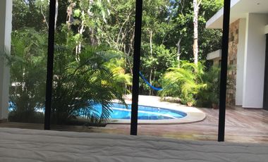 CASA EN AKUMAL