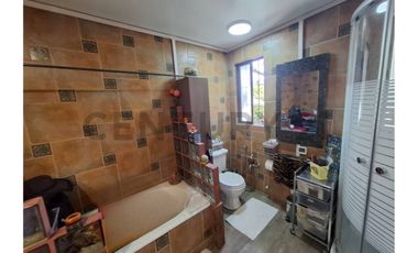 CASA EN VENTA, 6D 5B, LAS CONDES