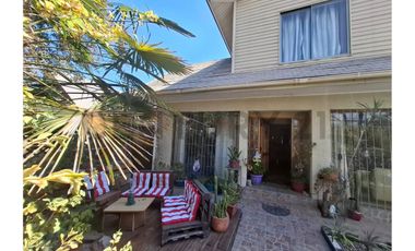 CASA EN VENTA, 6D 5B, LAS CONDES