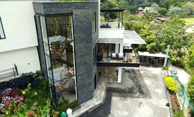 casa en venta en vereda la miel. Cod V22379