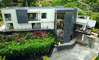 casa en venta en vereda la miel. Cod V22379