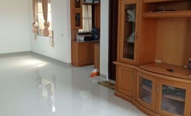 Dijual/disewakan Rumah Perumahan Lippo Karawaci Taman Legian 3 Lokasi Strategis Siap Huni Bagus
