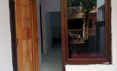 Disewakan Rumah Lokasi Dekat Judanda Tepatnya Di Permata Gedangan
