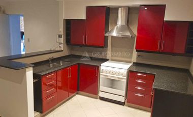 Excelente casa con pileta en Fisherton tradicional.