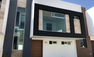 CASA EN RENTA EN LOMAS DE ANGELOPOLIS PUEBLA $16,000
