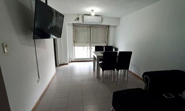 Departamentos de tres ambientes ubicado con fácil acceso a Capital Federal, Centro de Lomas y Facultad Nacional de Lomas de Zamora.