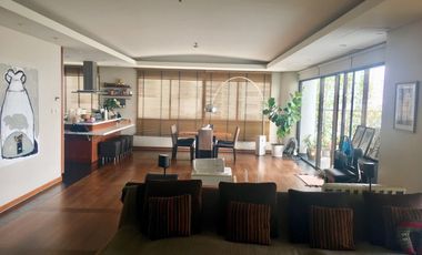 Enthralling Grandeur Awaits: Lavish 378 SqM Lux Home in Khlong Tan Bangkok