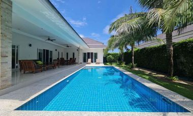 Luxury 4-Bedroom Pool Villa in Hua Hin at Palm Villas