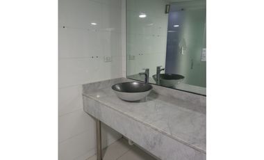 Se Alquilan Oficinas Cinta Costera desde 300 Mts $3,600,oo