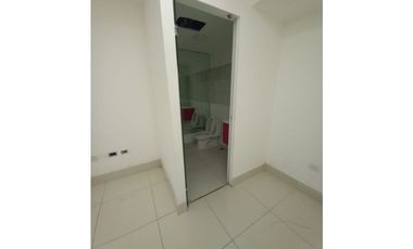 Se Alquilan Oficinas Cinta Costera desde 300 Mts $3,600,oo