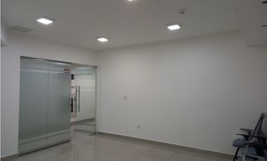 Se Alquilan Oficinas Cinta Costera desde 300 Mts $3,600,oo