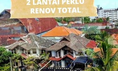 Tanah bonus bangunan rumah 2 lantai dijual di Legian, Kuta