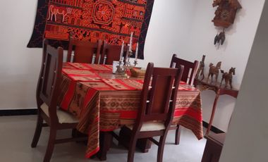 SE VENDE EXCELENTE CASA EN EL BARRIO CAMPOHERMOSO, MANIZALES.