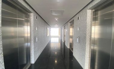 ¡HERMOSAS OFICINAS EN EL COUNTRY!