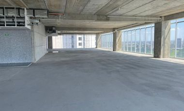¡HERMOSAS OFICINAS EN EL COUNTRY!