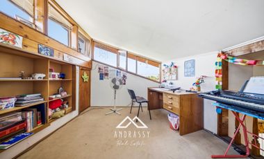 Casa / La Florida / Metro Roja Magallanes