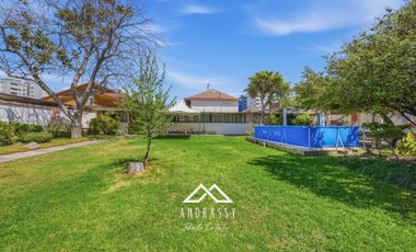 Casa / La Florida / Metro Roja Magallanes