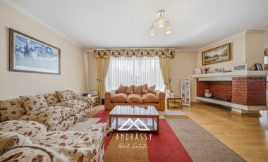 Casa / La Florida / Metro Roja Magallanes