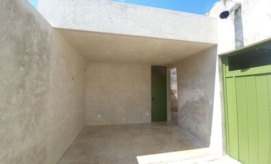 VENTA CASA DE 1 PISO EN AV. ITZAES EN MÉRIDA, YUCATÁN