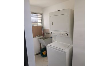 Alquilo Extraordinaria casa amoblada con las 3B