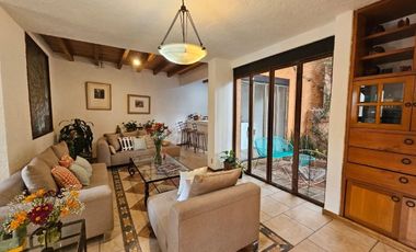 Venta de Casa en condominio en Tizapán