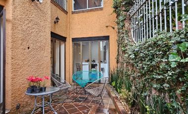 Venta de Casa en condominio en Tizapán