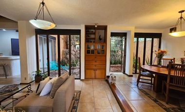 Venta de Casa en condominio en Tizapán