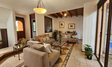 Venta de Casa en condominio en Tizapán