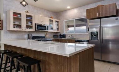 VENDO DUPLEX DE 2HAB 2 BAÑOS BOQUETE