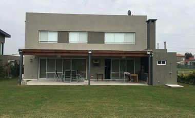 Casa en Altos de Campo Grande, Pilar