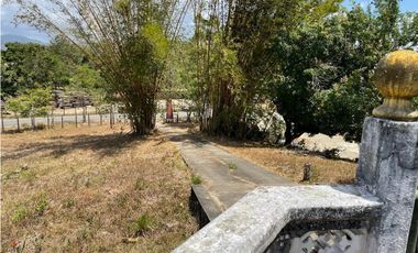 Venta de casa en Chepo Loma del Rio