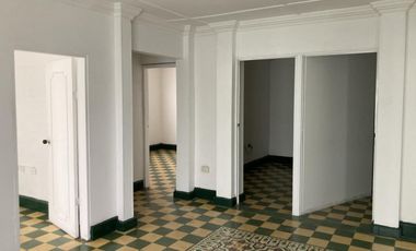 casa-local en venta en el prado. Cod V102756