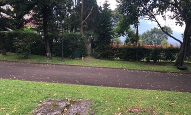 Dijual Tanah Rancamaya Golf Estate Bogor Jawa Barat Dengan Pemandangan Spektakular Gunung Gunung