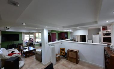 Venta casa quinta excelente ubicación.