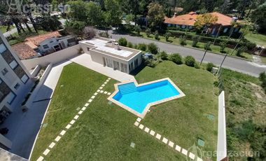 Punta del Este - Departamento Alquiler USD 700