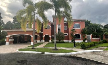 Venta de casa en Clayton, Residencial Clayton Village