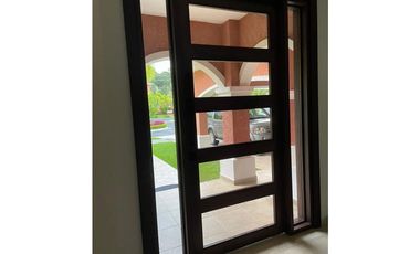 Venta de casa en Clayton, Residencial Clayton Village