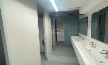 bodega en arriendo en aguacatala. Cod A776177