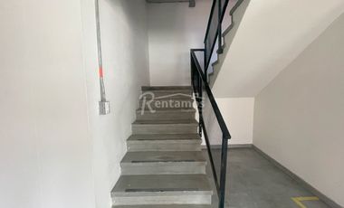 bodega en arriendo en aguacatala. Cod A776177