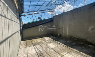 bodega en arriendo en aguacatala. Cod A776177