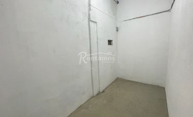 bodega en arriendo en aguacatala. Cod A776177