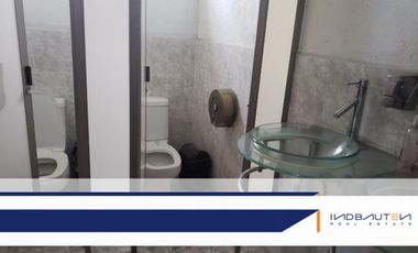 IB-QU0089 - Bodega Industrial en Venta en Querétaro, 3,817 m2.