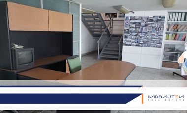 IB-QU0089 - Bodega Industrial en Venta en Querétaro, 3,817 m2.