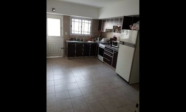 Triplex en Venta Ramos Mejia / La Matanza (A025 3182)