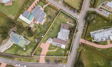 casa en venta en vía sopo. Cod V9657779