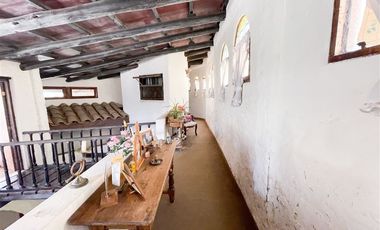 Casa en venta de 4 dorm. en Lo Barnechea