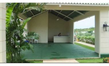 VENDO CASA EN LA CHORRERA 3R QUINTAS DEL PACIFICO