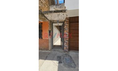 Se Vende Casa De 4 Pisos