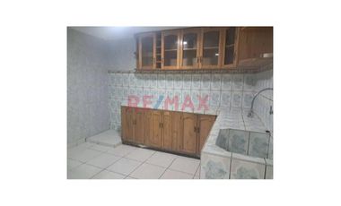 Se Vende Casa De 4 Pisos