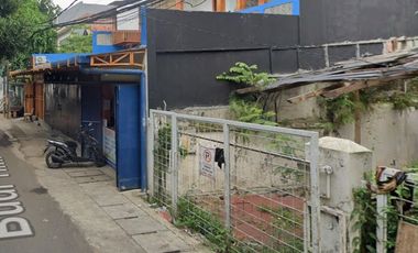 Dijual Rumah lama hitung tanah di Jalan Setia Budi Timur Kuningan